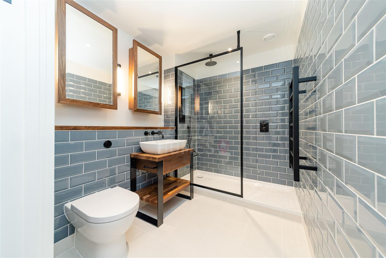1 Merino Gardens, London
